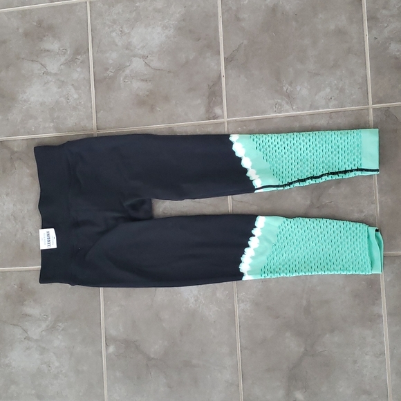 Infinite Workout Leggings - Picture 4 of 9